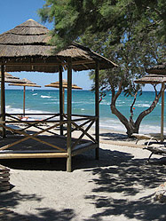 La spiaggia e il mare di Marmari